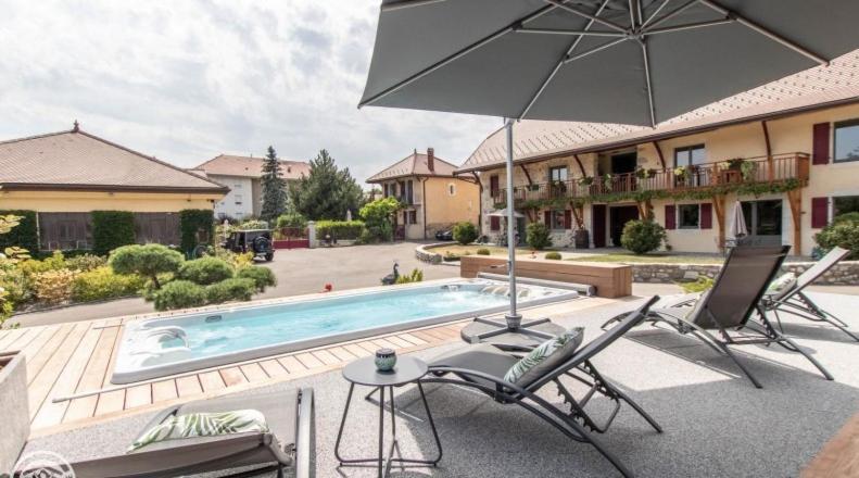 Bed and Breakfast Le Paon Bleu Annecy Poisy Exterior foto