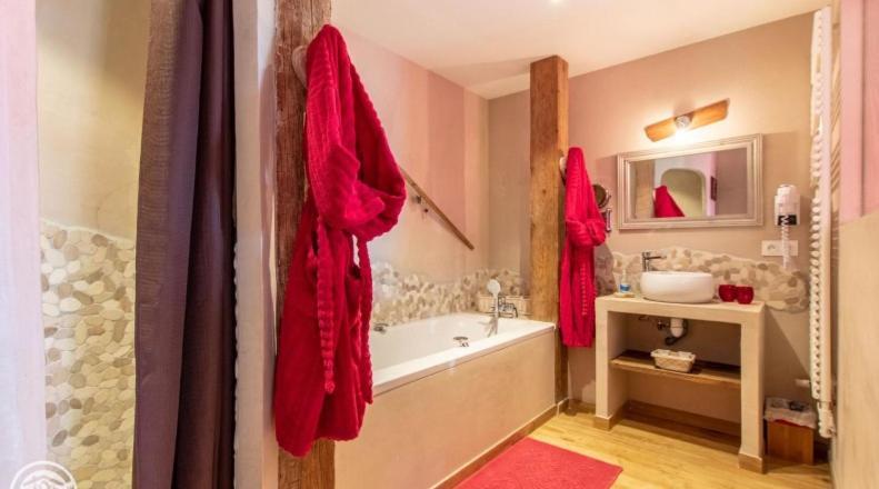 Bed and Breakfast Le Paon Bleu Annecy Poisy Exterior foto