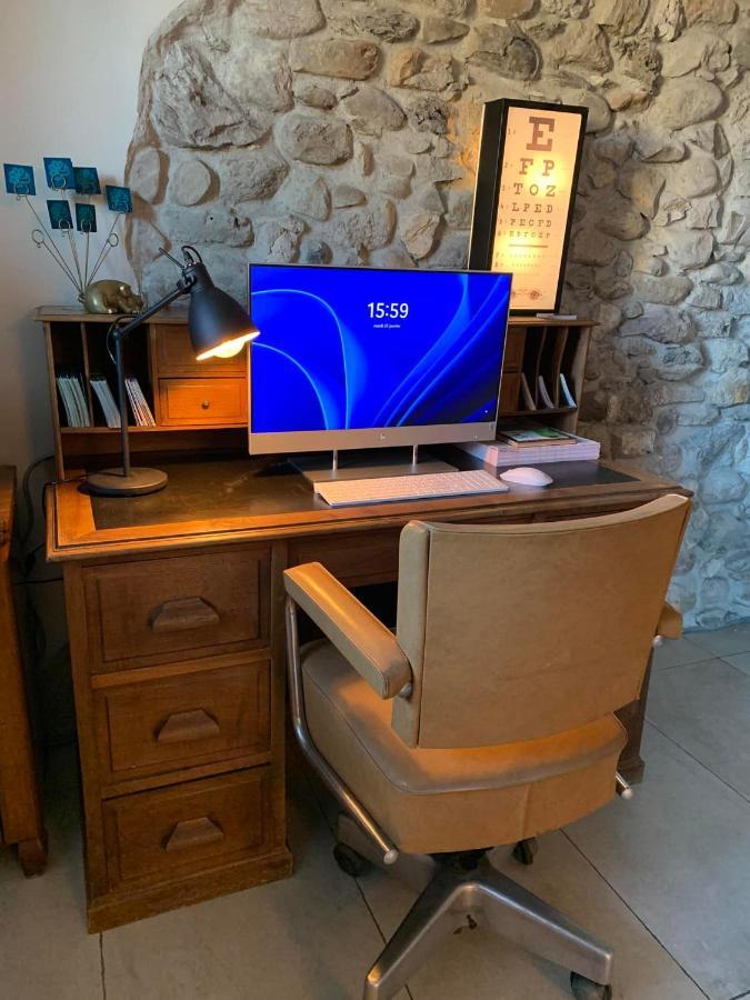 Bed and Breakfast Le Paon Bleu Annecy Poisy Exterior foto
